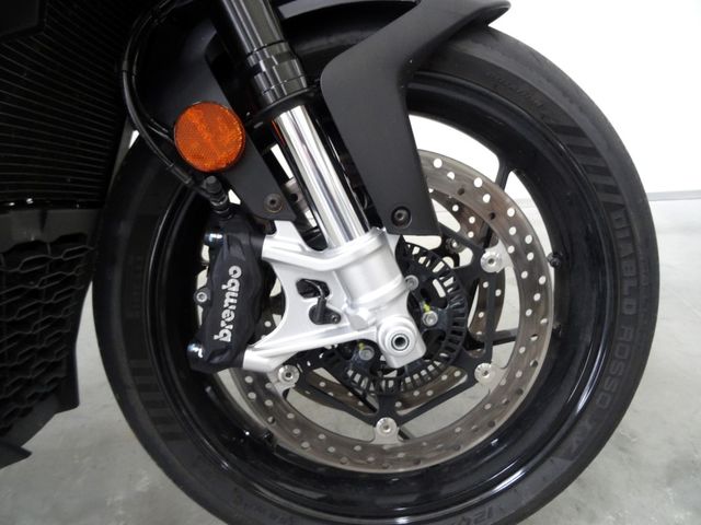 aprilia - tuono-660