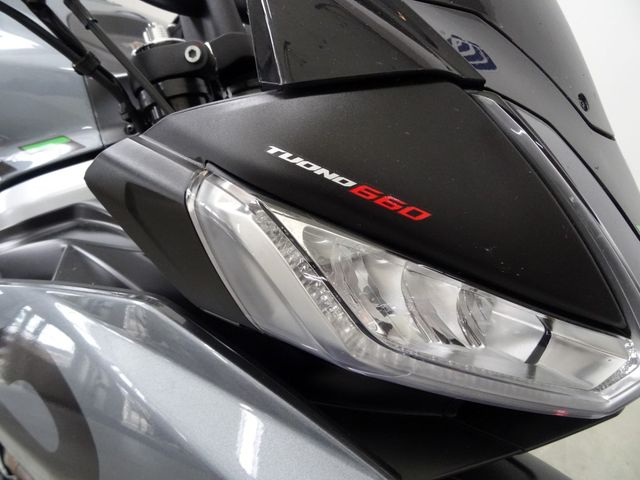 aprilia - tuono-660
