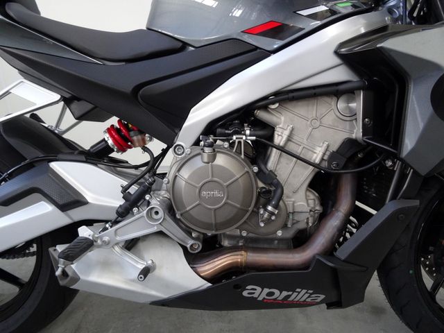 aprilia - tuono-660