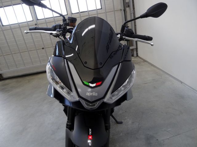 aprilia - tuono-660