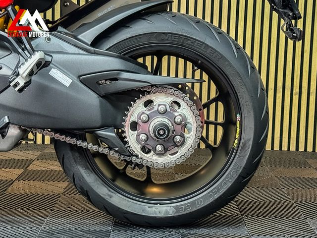 ducati - multistrada-v4-s-pikes-peak