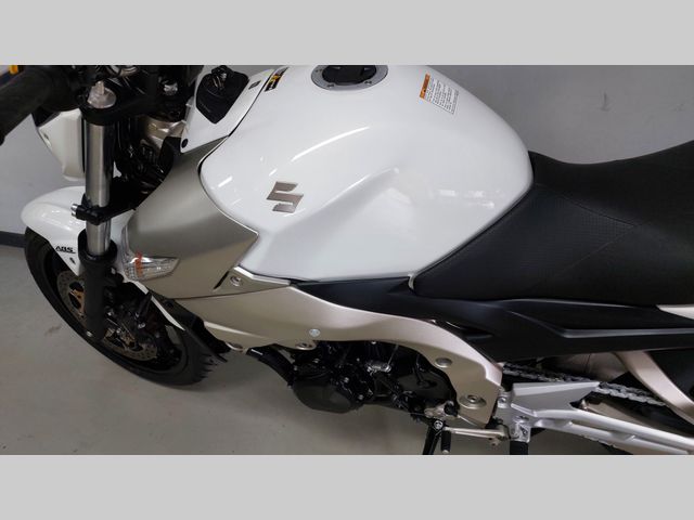 suzuki - gsr-600-a