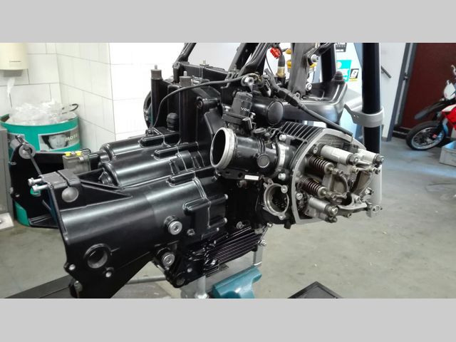 bmw - r-1150-gs-adventure