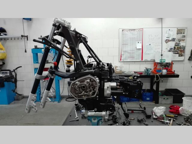 bmw - r-1150-gs-adventure