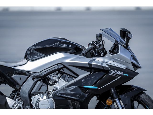 cfmoto - 675-sr-r