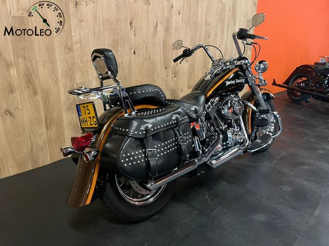 harley-davidson - heritage-softail-classic-flstc