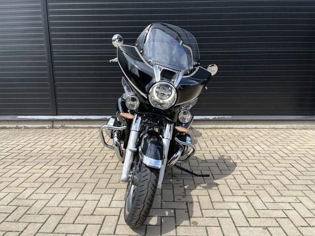 bmw - r-18-transcontinental