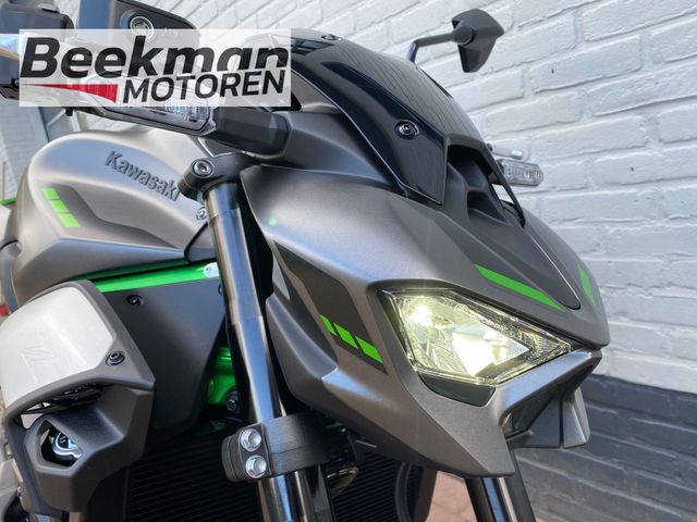 kawasaki - z900