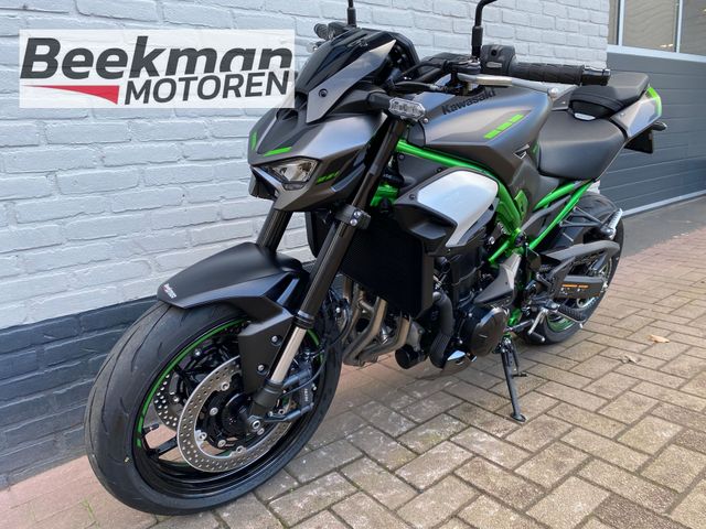 kawasaki - z900