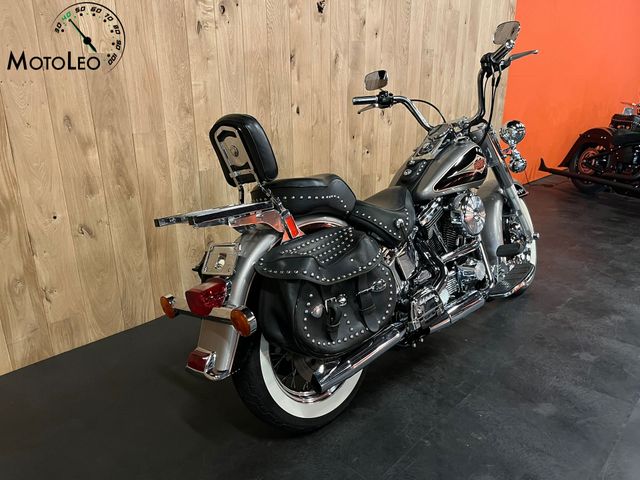 harley-davidson - heritage-softail