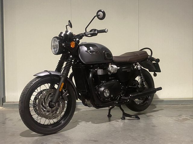 triumph - bonneville-t-120-black