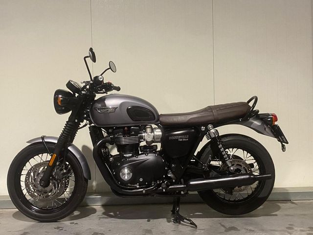 triumph - bonneville-t-120-black