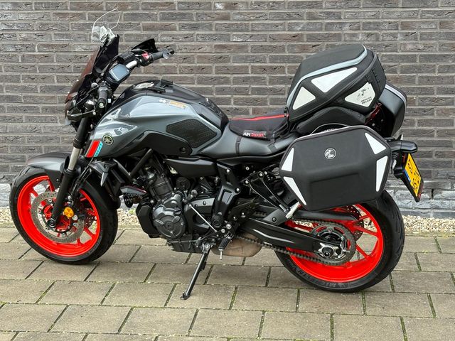yamaha - mt-07-abs