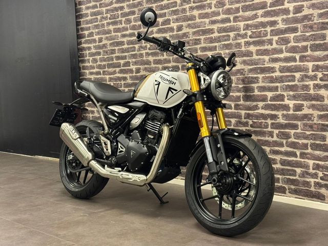 triumph - speed-400