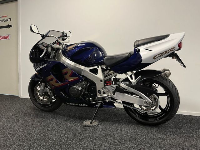 honda - cbr-900-rr-fireblade