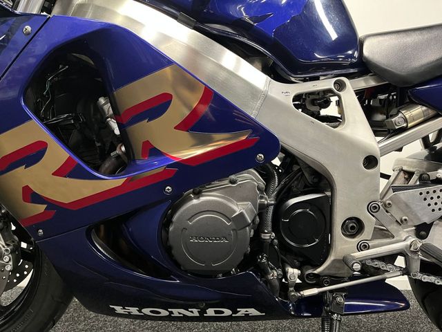 honda - cbr-900-rr-fireblade