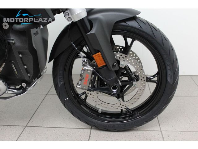 bmw - r-1300-gs