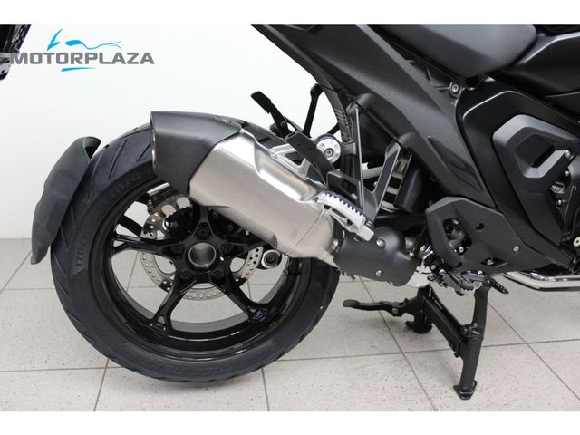 bmw - r-1300-gs