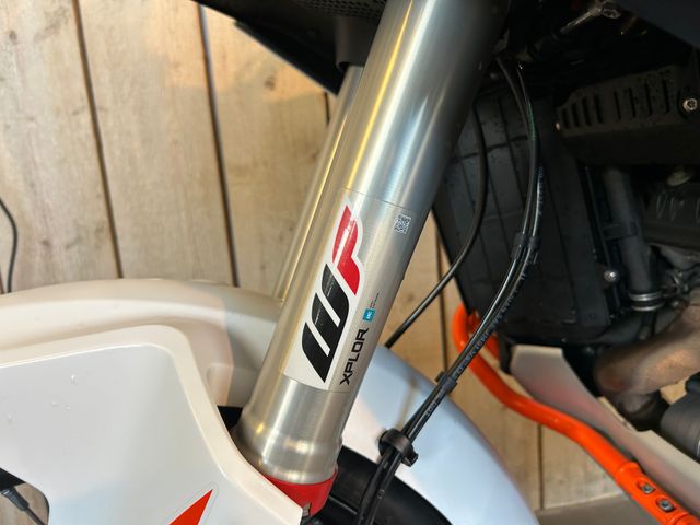 ktm - 1290-super-adventure-r