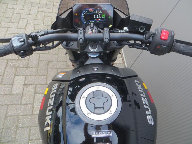suzuki - gsx-8tt