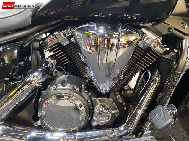 yamaha - xvs-1300-a-midnight-star