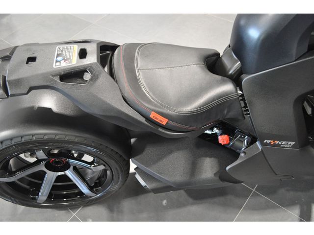can-am - ryker-900