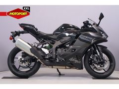 KAWASAKI NINJA ZX-4RR