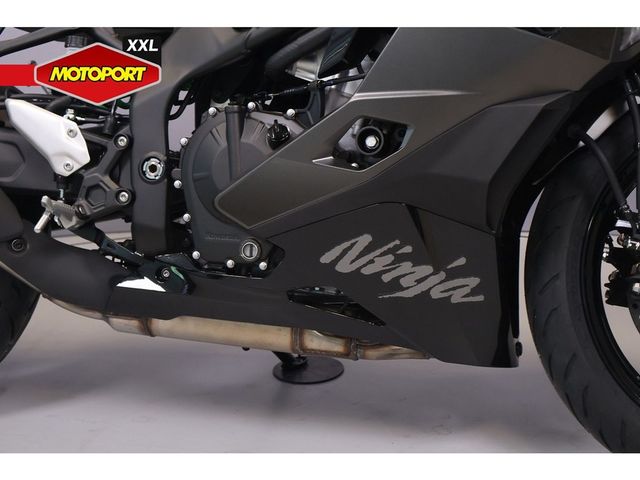 kawasaki - ninja-zx-4rr