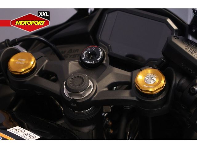 kawasaki - ninja-zx-4rr