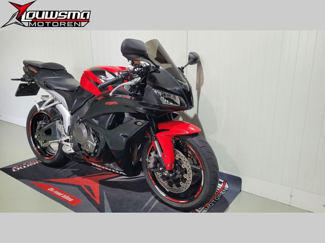 honda - cbr-600-rr