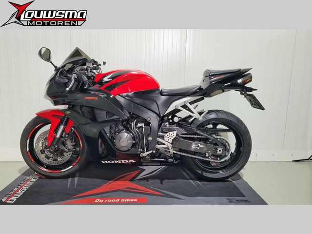 honda - cbr-600-rr