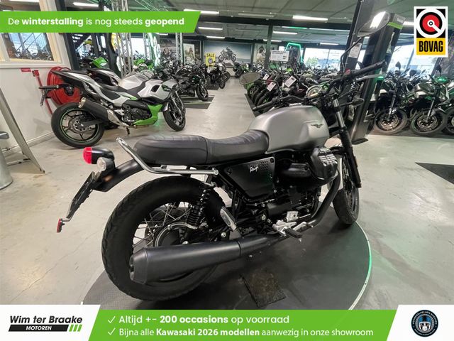 moto-guzzi - v-7-iii-rough