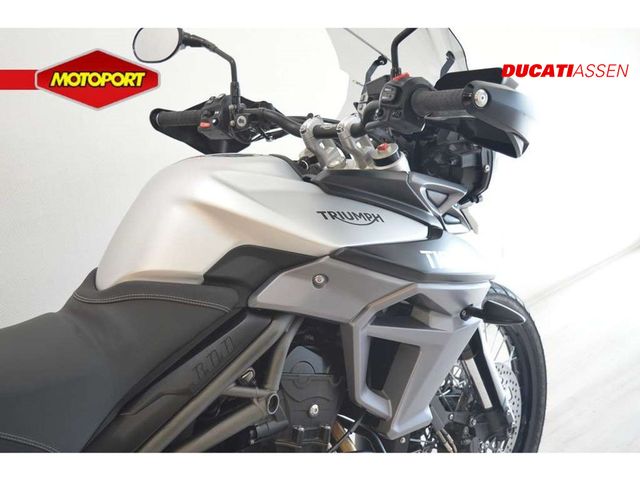 triumph - tiger-800-xcx