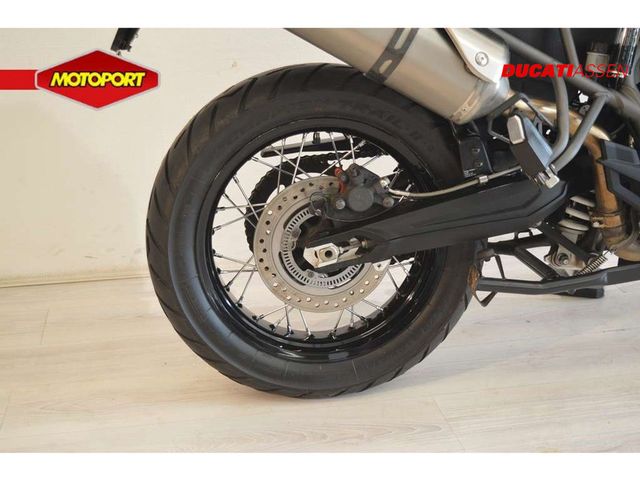 triumph - tiger-800-xcx