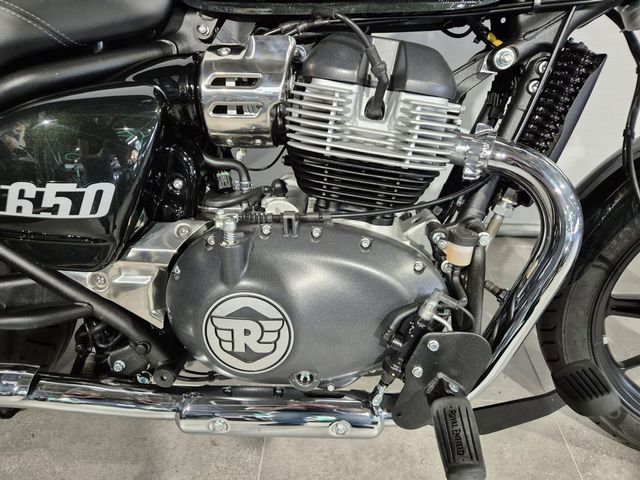 royal-enfield - super-meteor-650