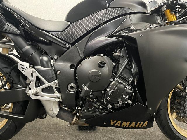 yamaha - yzf-r1
