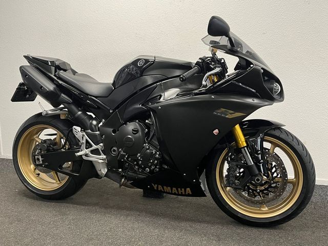 yamaha - yzf-r1