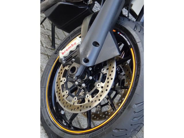 ktm - 990-supermoto-r