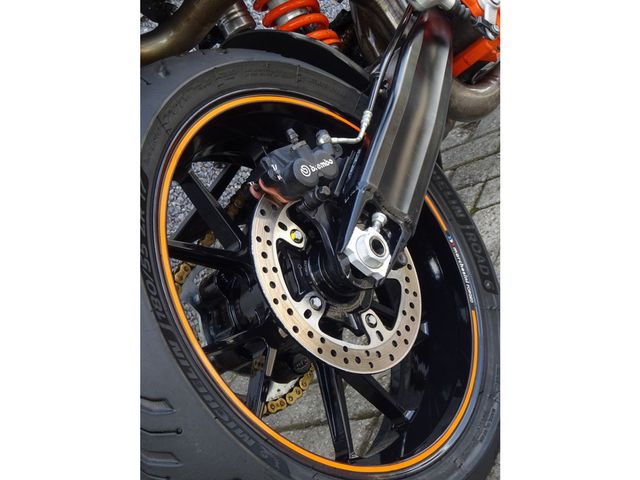 ktm - 990-supermoto-r