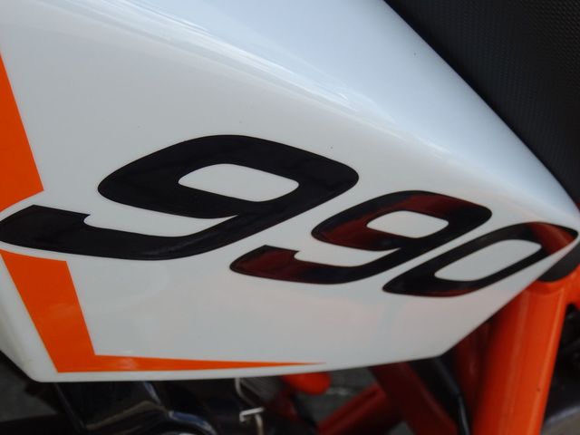 ktm - 990-supermoto-r