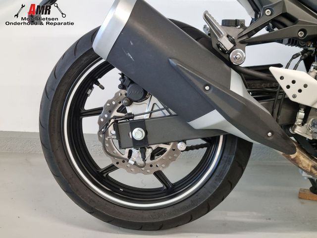 kawasaki - z-750-abs