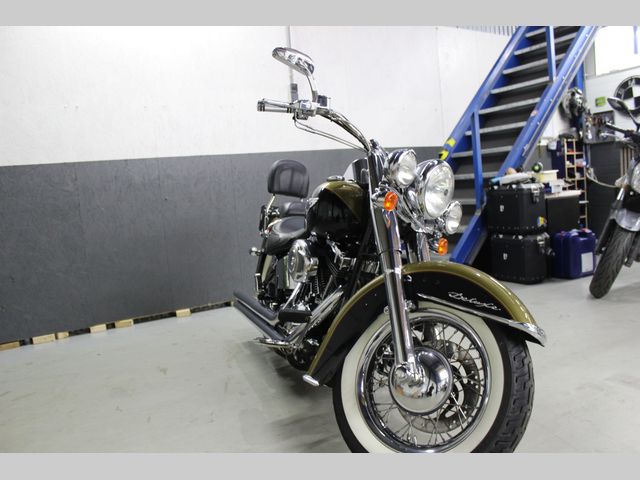 harley-davidson - softail-deluxe-flstn