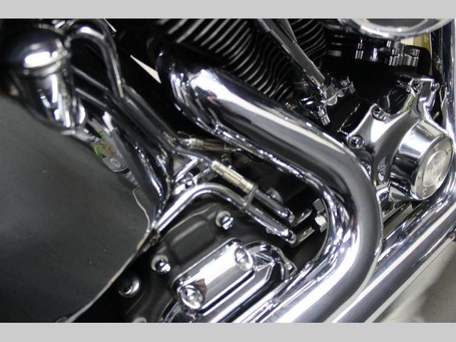 harley-davidson - softail-deluxe-flstn