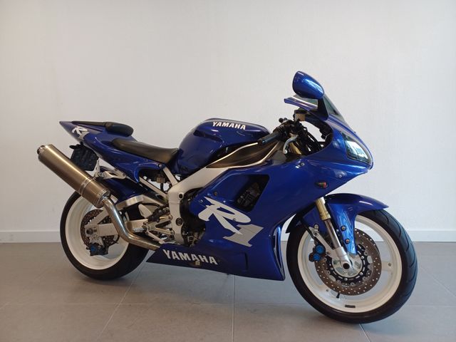 yamaha - yzf-r1