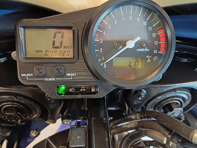 yamaha - yzf-r1