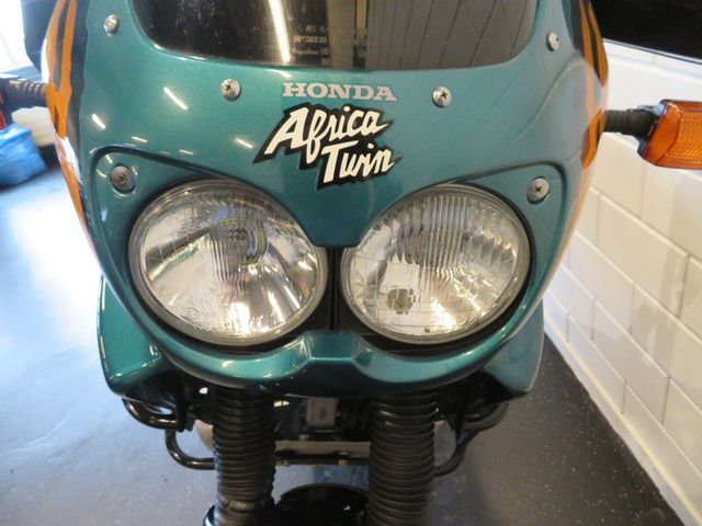 honda - xrv-750-africa-twin