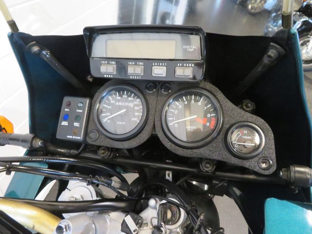 honda - xrv-750-africa-twin