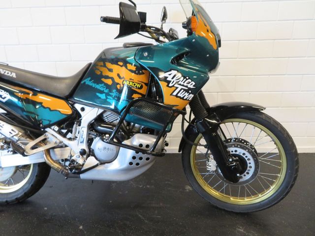 honda - xrv-750-africa-twin