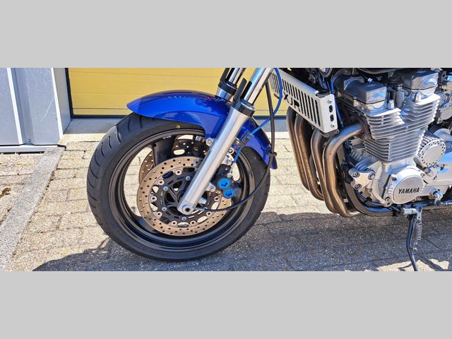 yamaha - xjr-1300-sp