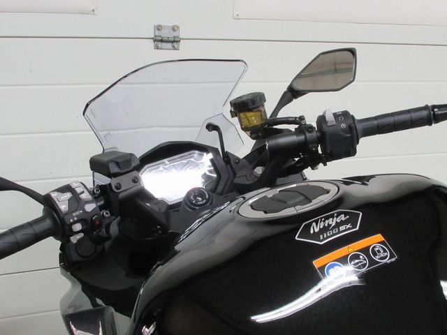 kawasaki - ninja-1100-sx